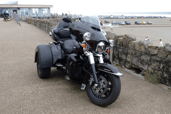 Harley Trike Tour Albert Park